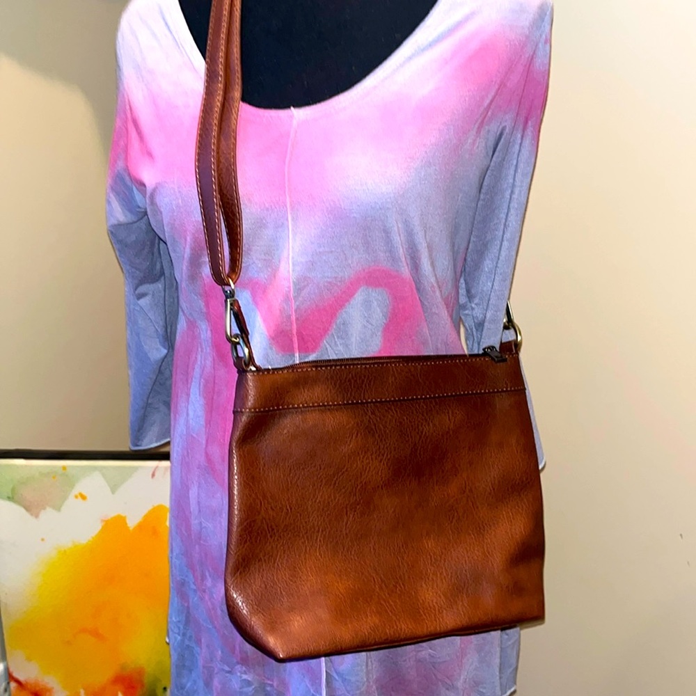NWOT- Brown Leather Crossbody - classic and simple! - Picture 2 of 10